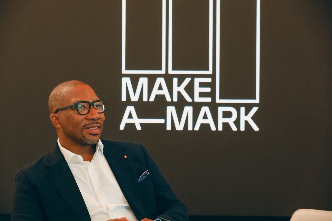 David Villa-Clarke in a one-to-one leadership conversation